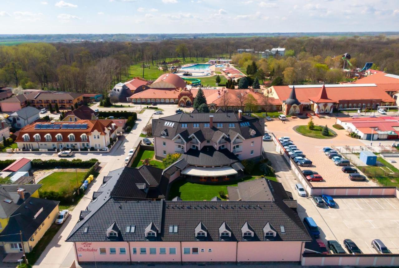 Spa & Wellness Hotel Orchidea Veľký Meder Dış mekan fotoğraf