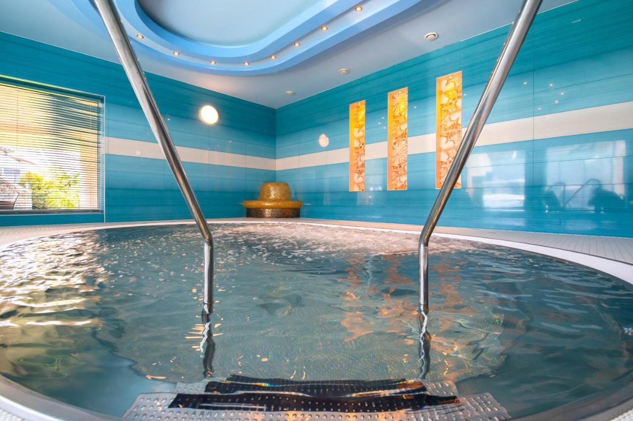 Spa & Wellness Hotel Orchidea Veľký Meder Dış mekan fotoğraf