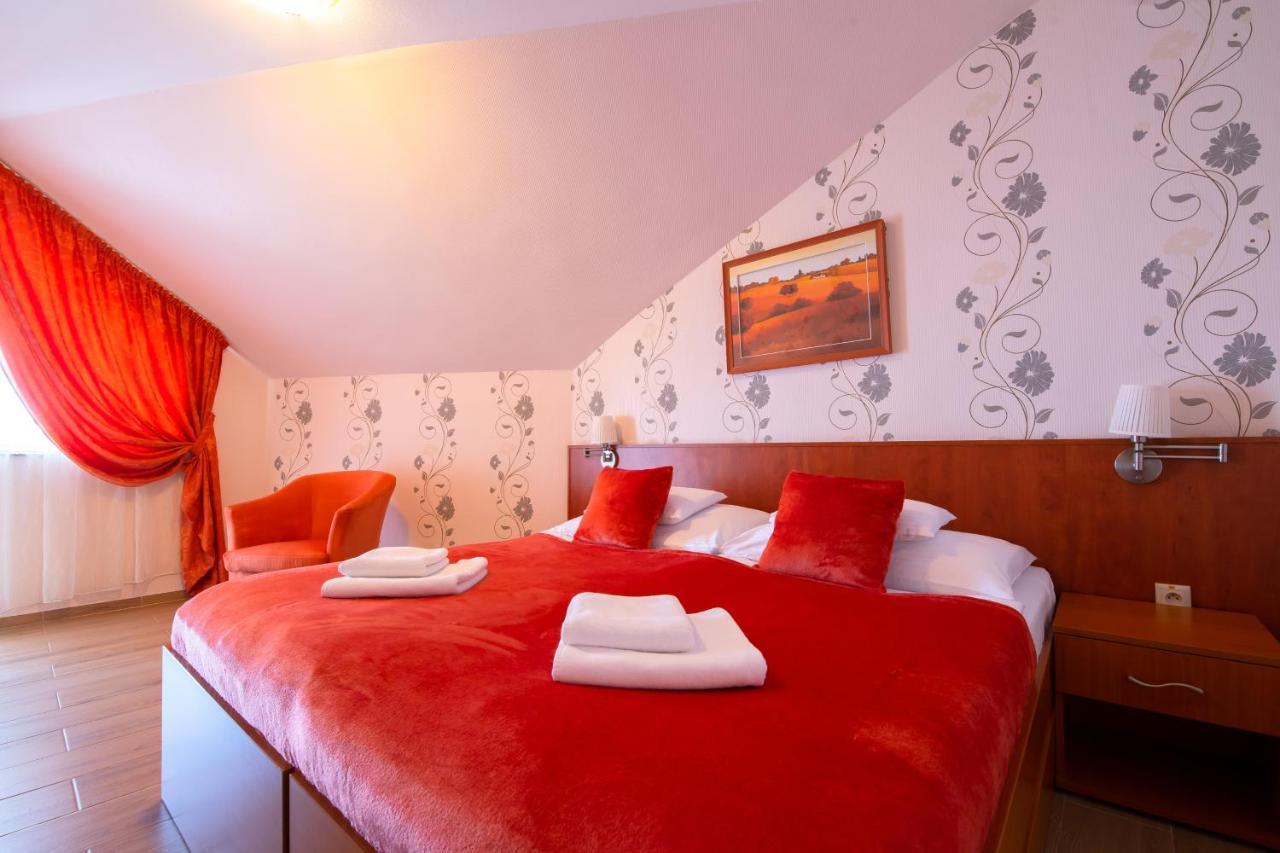 Spa & Wellness Hotel Orchidea Veľký Meder Dış mekan fotoğraf