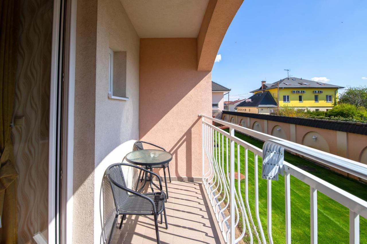 Spa & Wellness Hotel Orchidea Veľký Meder Dış mekan fotoğraf