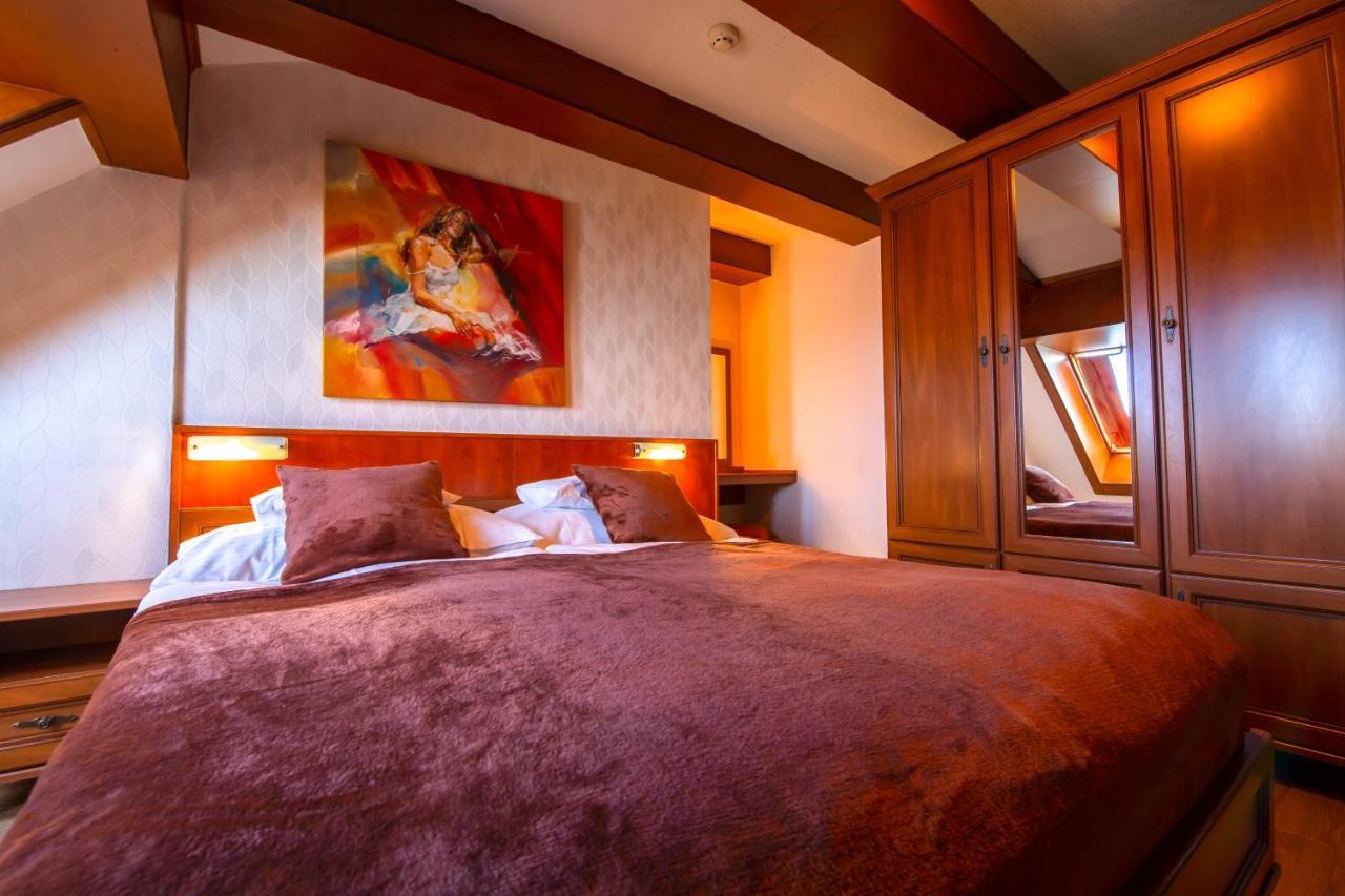 Spa & Wellness Hotel Orchidea Veľký Meder Oda fotoğraf
