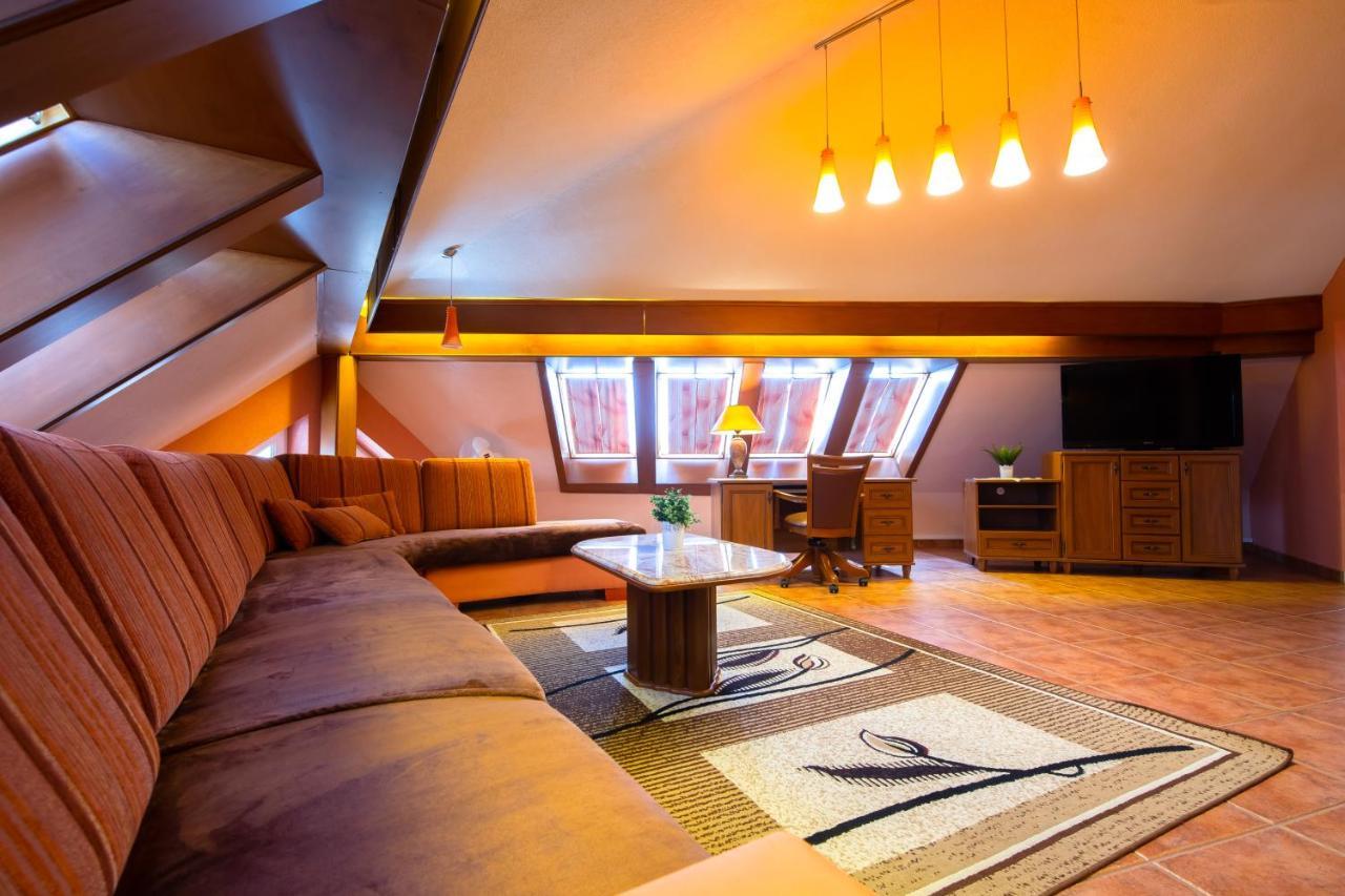 Spa & Wellness Hotel Orchidea Veľký Meder Dış mekan fotoğraf